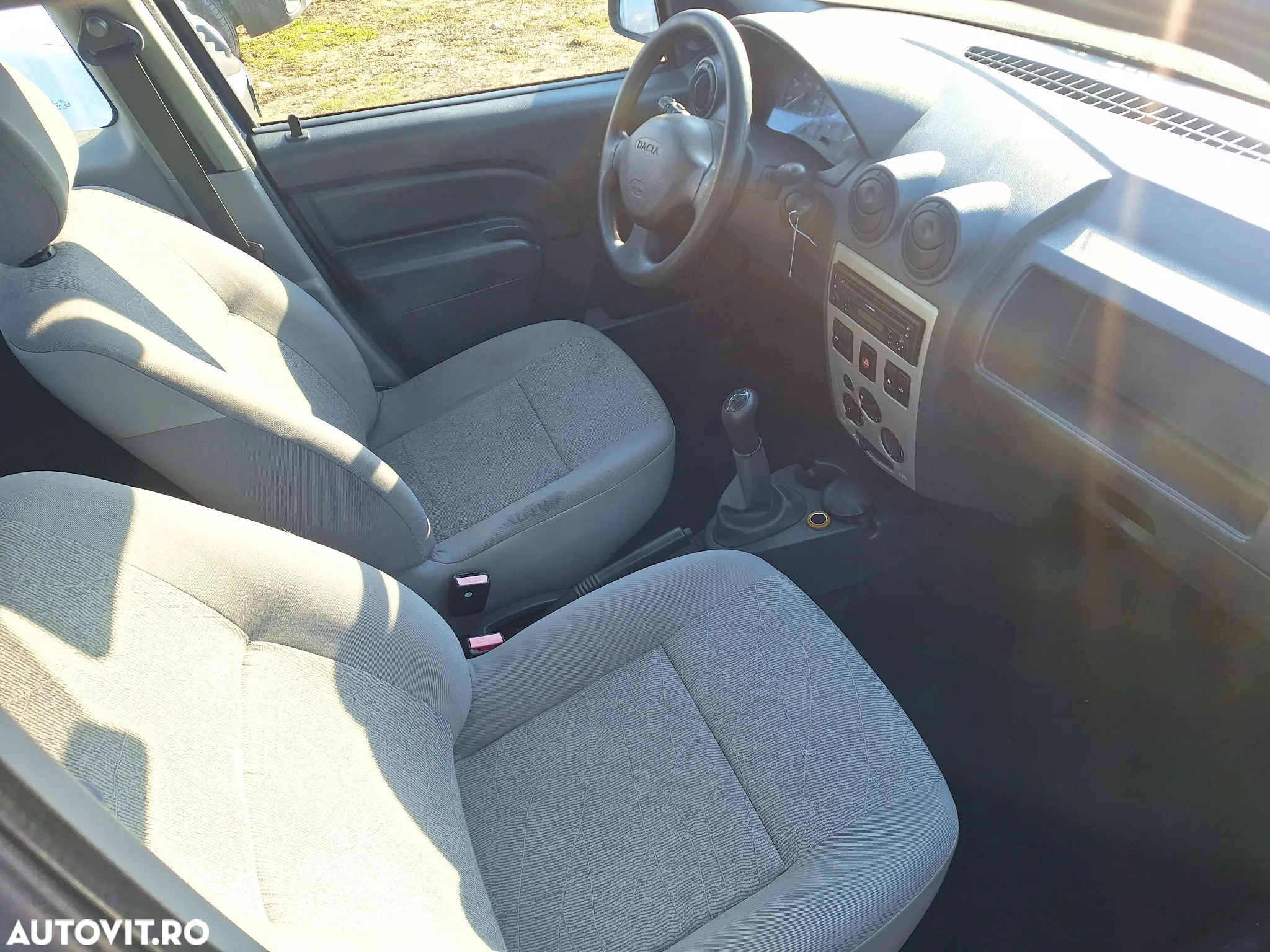 Dacia Pick Up - 10