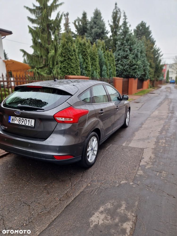 Ford Focus 1.6 Trend - 5