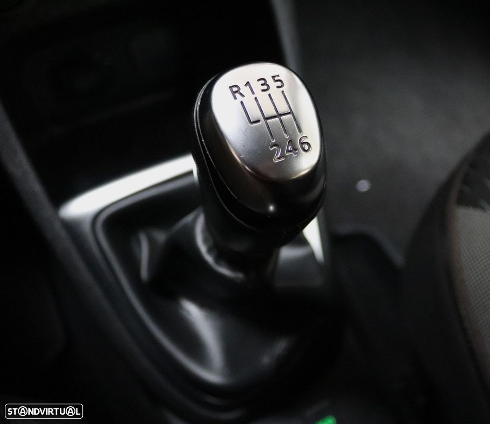 Renault Captur 1.5 dCi Exclusive - 25