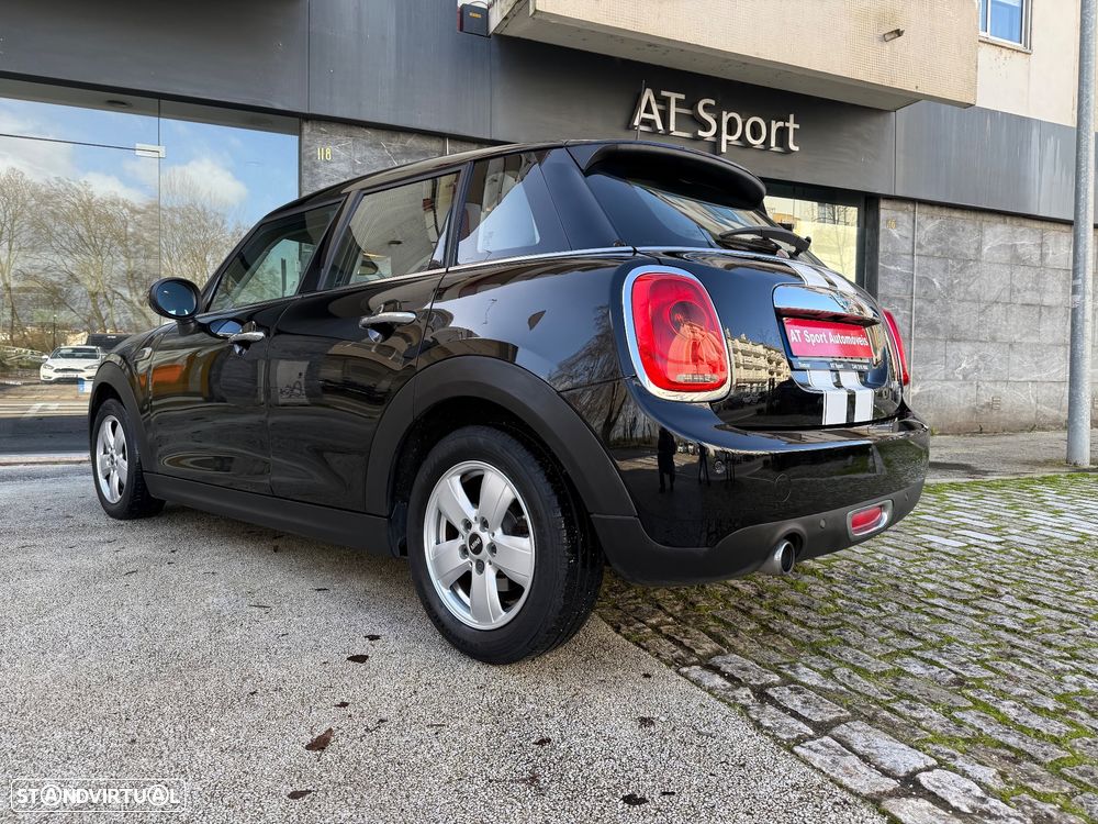 MINI 5 Portas One D - 30