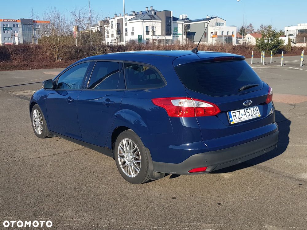 Ford Focus - 7