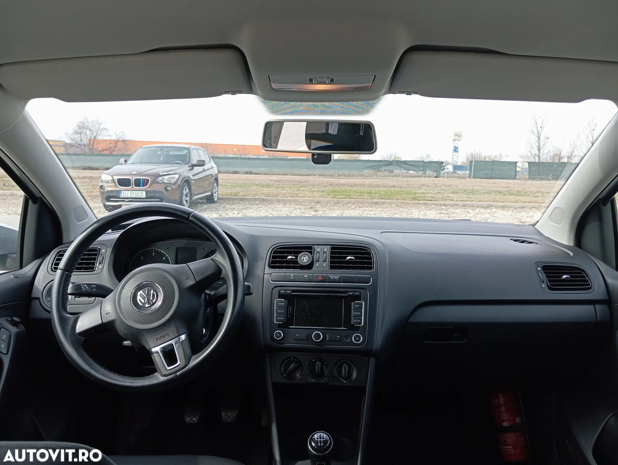 Volkswagen Polo - 11