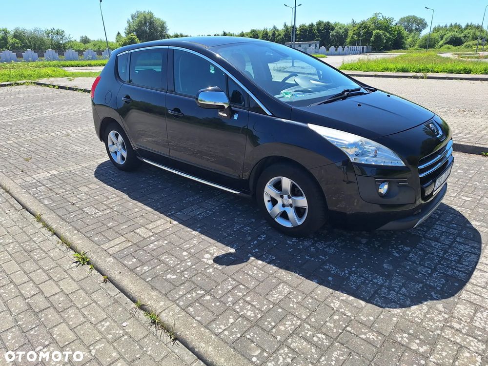 Peugeot 3008 Hybrid4 - 2