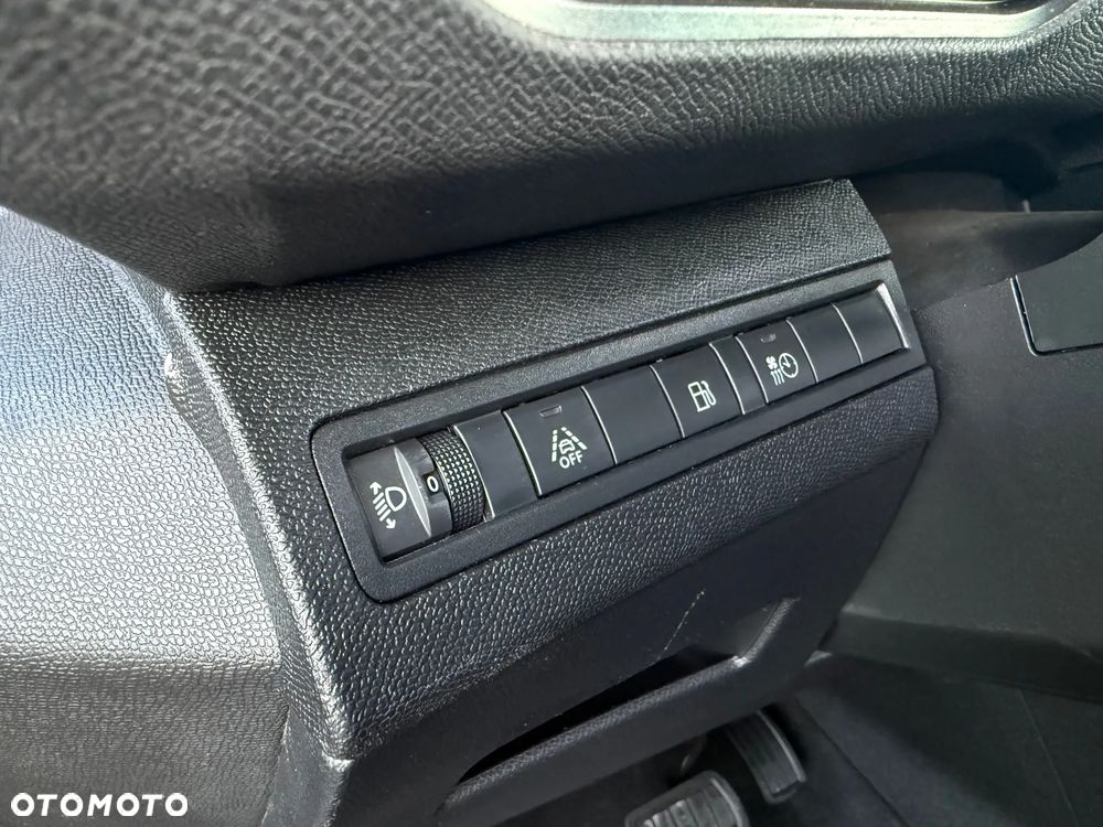 Peugeot 3008 1.6 PureTech Hybrid PHEV Allure Pack S&S EAT8 - 18