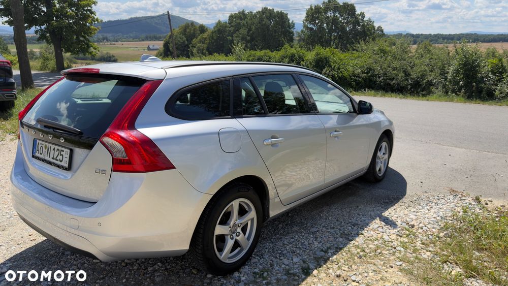 Volvo V60 D2 Edition - 34