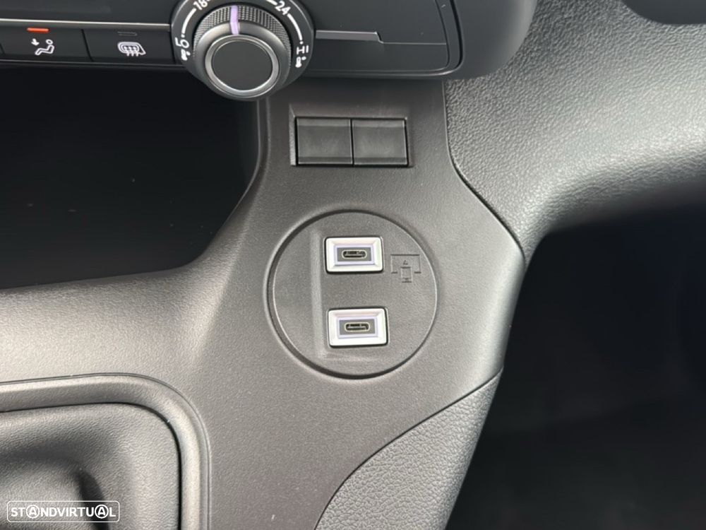 Fiat DOBLO L2 1.5 HDI 100 CV - 20