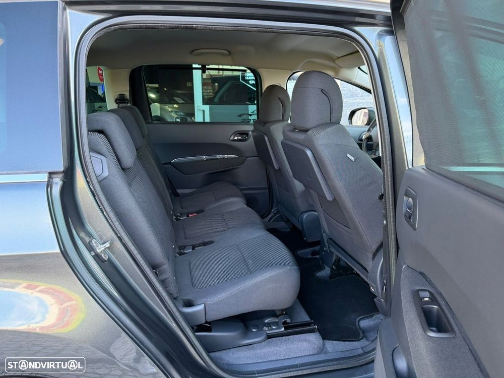 Peugeot 5008 1.6 HDi 7L Active - 16