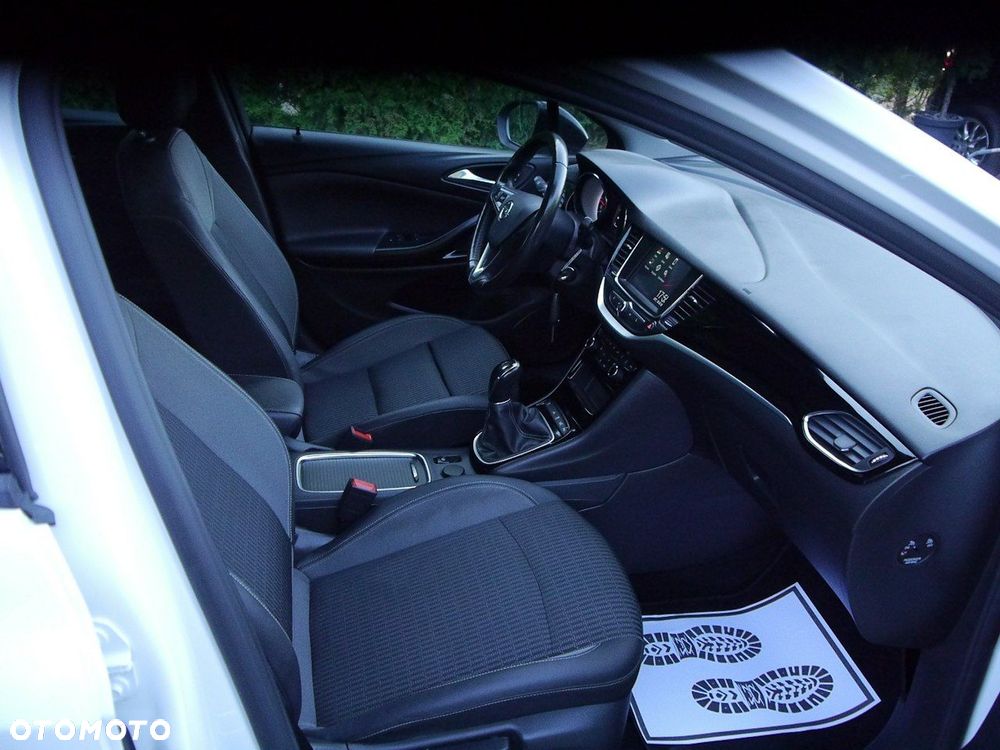 Opel Astra - 27