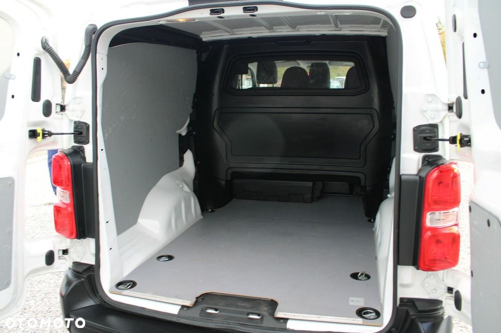 Toyota ProAce - 12