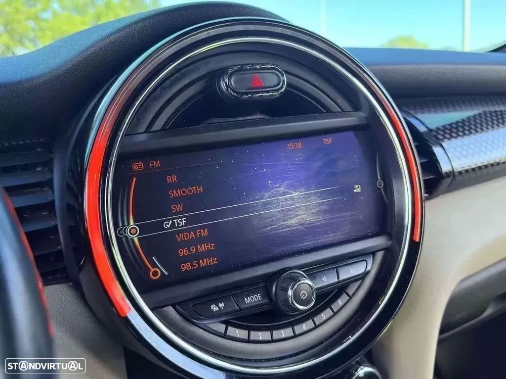 MINI 5 Portas Cooper S Auto Desportiva - 11