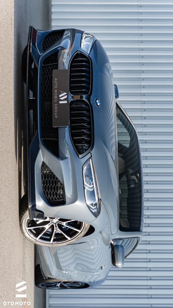 BMW Seria 8 M850i xDrive - 4
