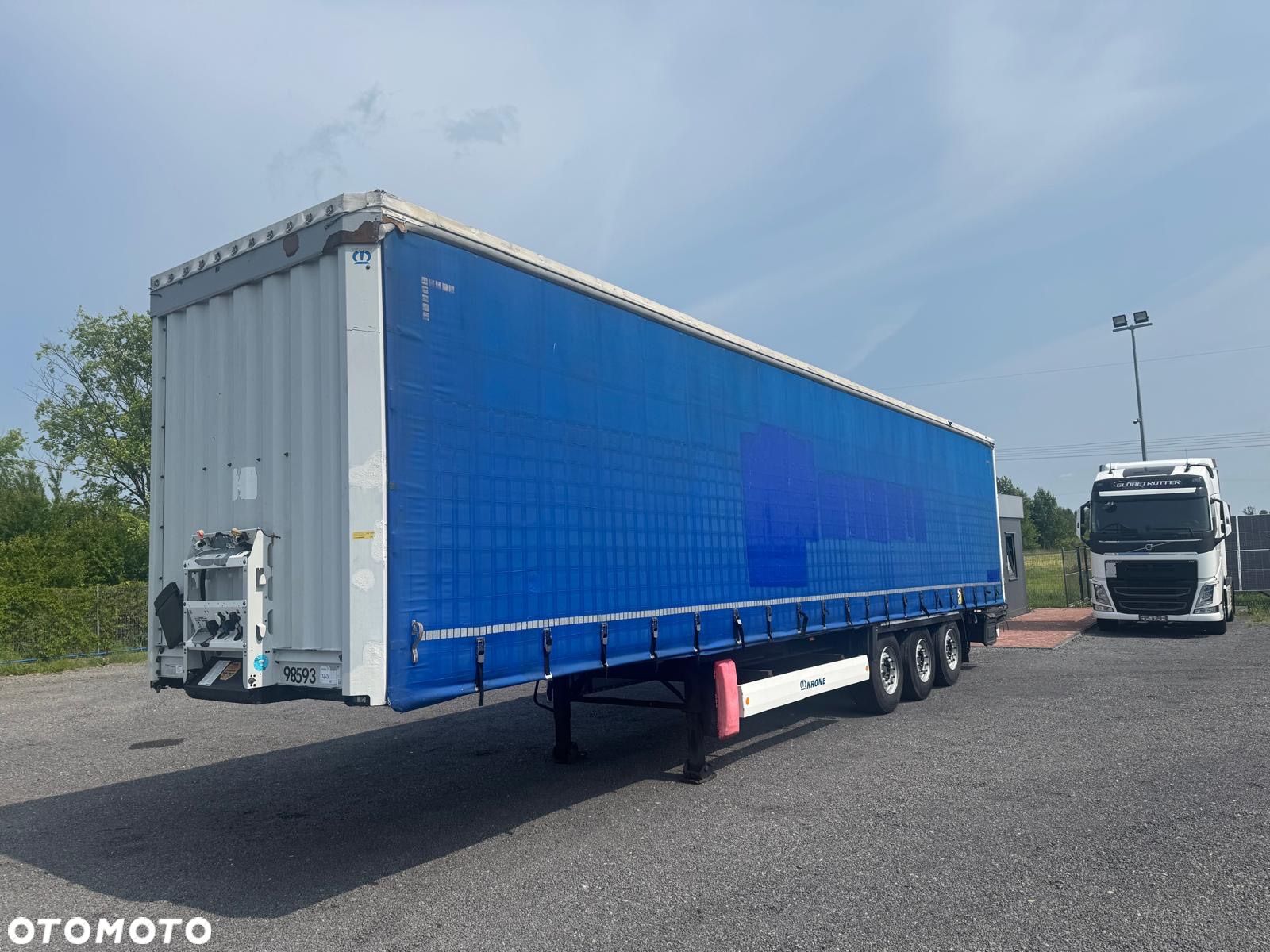 Krone Krone / Standard / Osie Mercedes / z Francji - 1