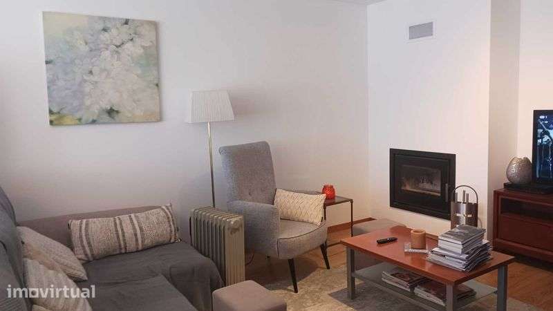 Apartamento T3 semi-novo- Alcobaça - zona histórica - Grande imagem: 3/11