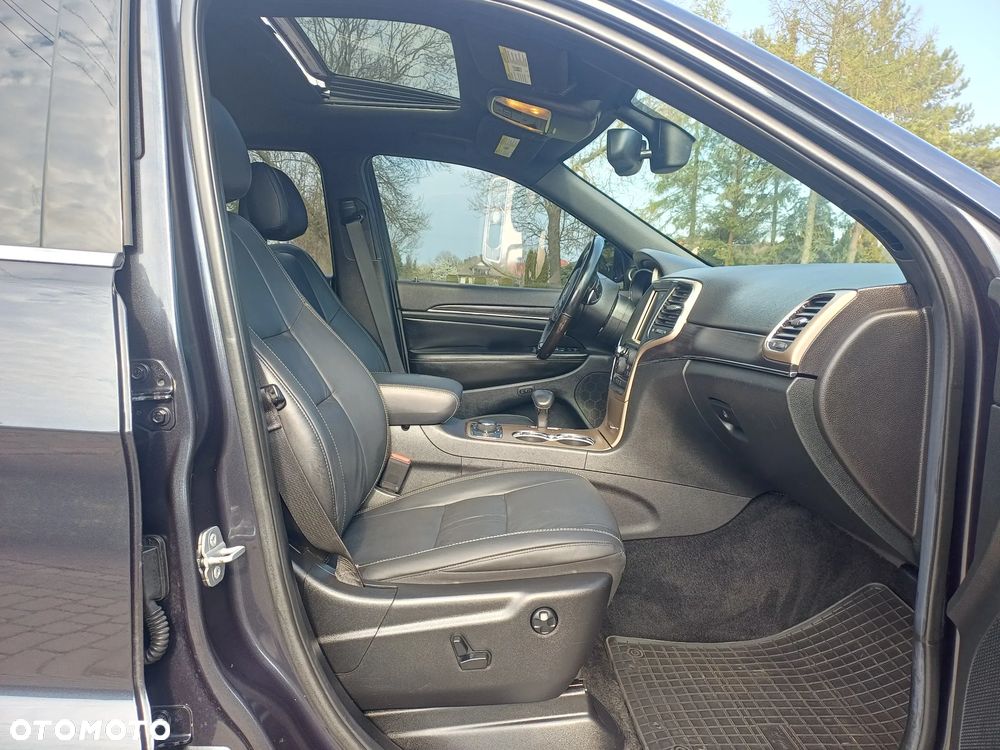 Jeep Grand Cherokee - 20