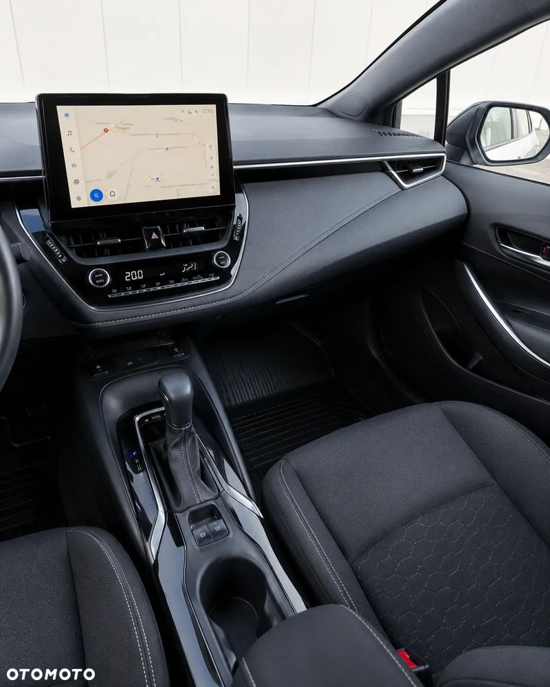 Toyota Corolla 1.8 Hybrid Comfort - 12
