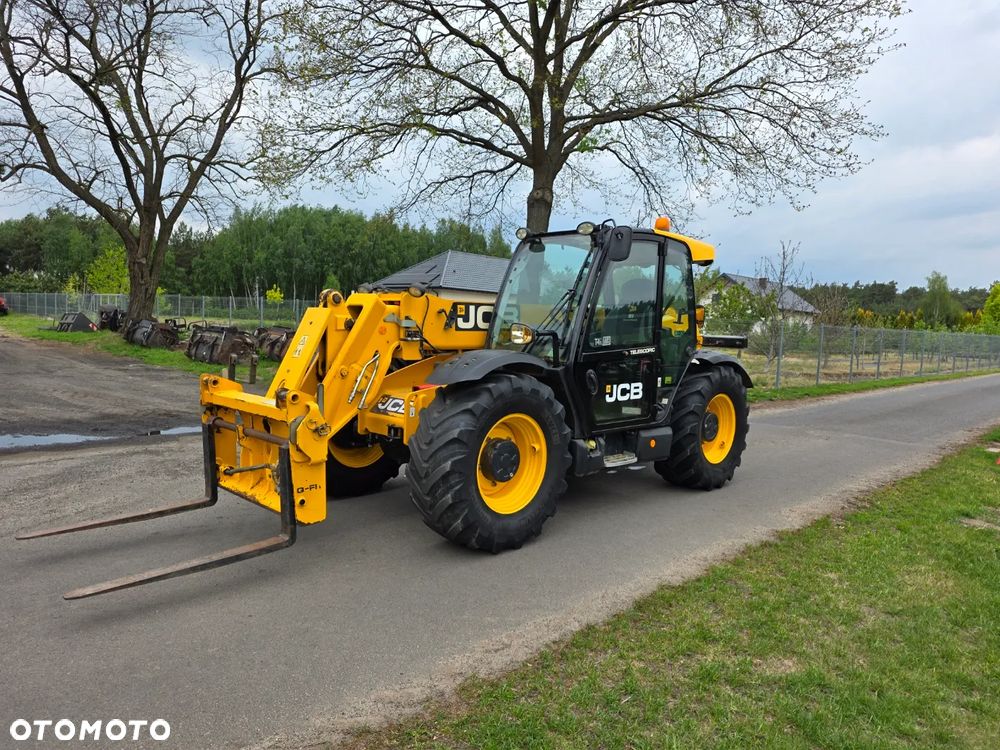 JCB 536 70 LP AGRI SUPER - 1