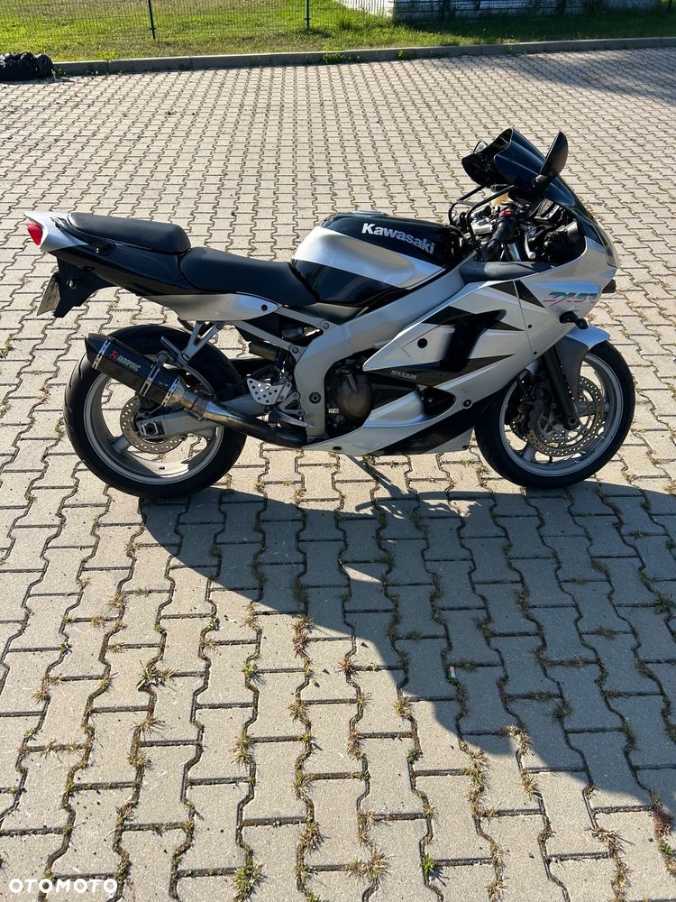 Kawasaki ZXR - 6