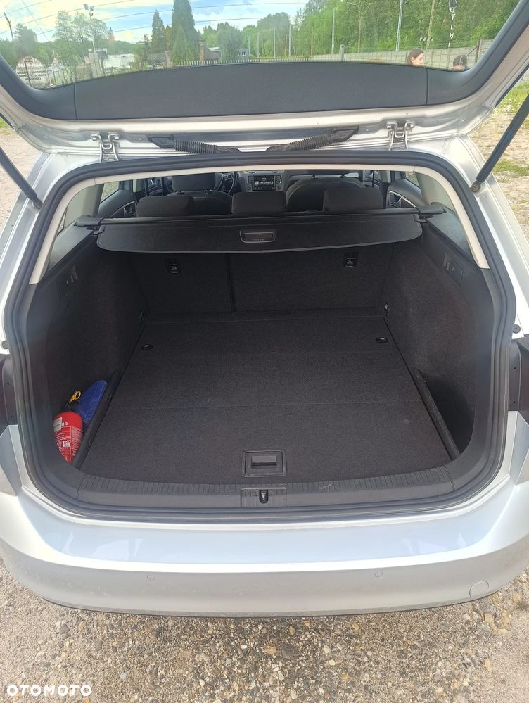Volkswagen Golf 1.6 TDI BlueMotion Trendline - 14