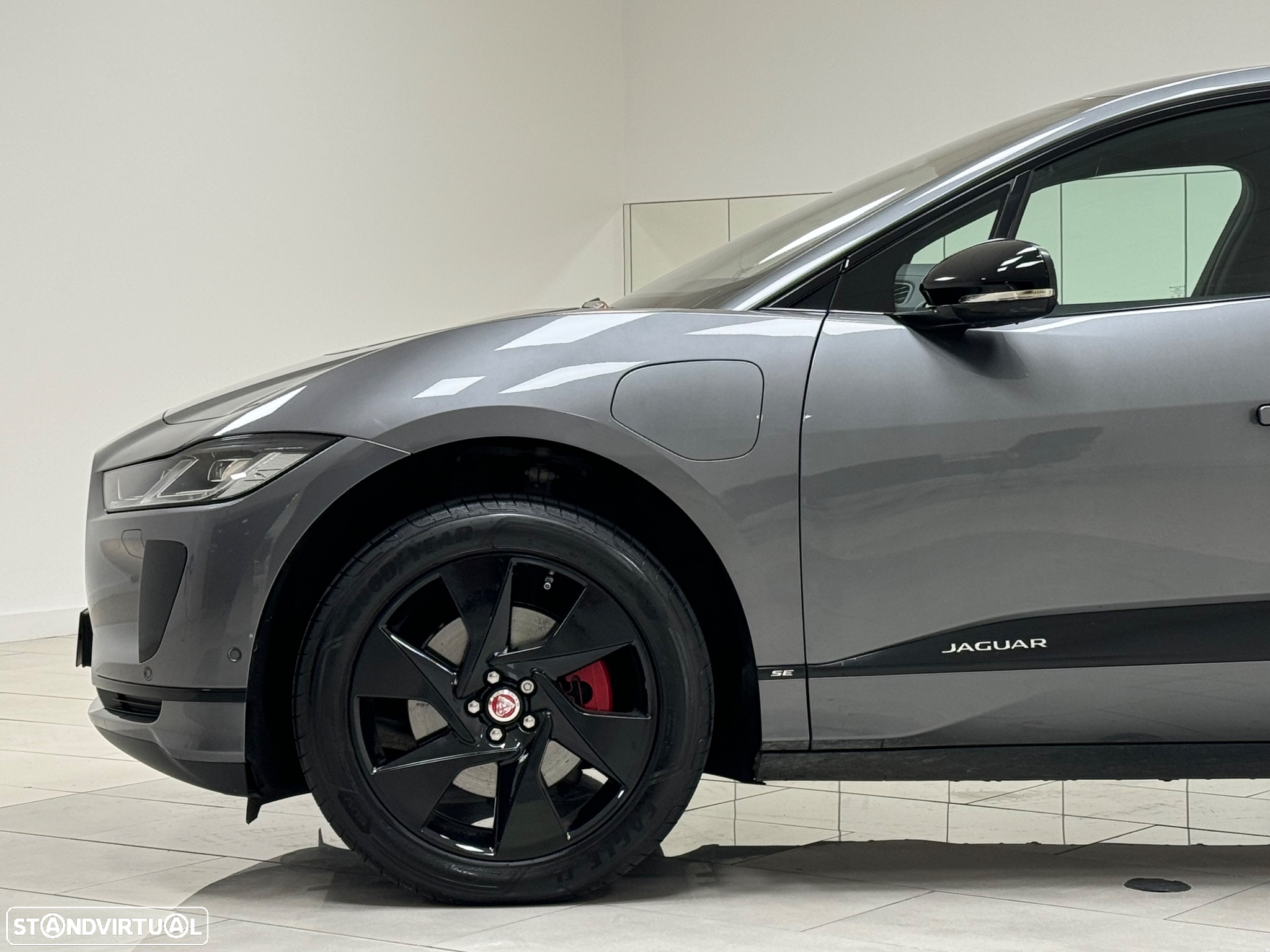Jaguar I-Pace EV400 AWD SE - 4