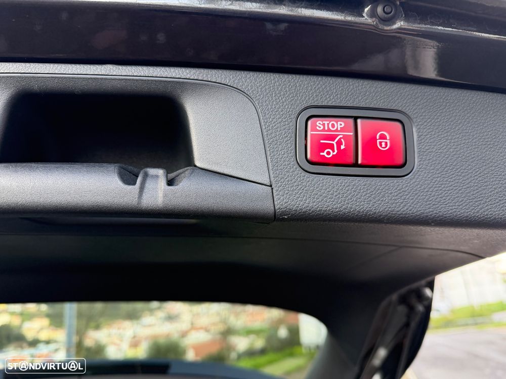 Mercedes-Benz GLC 300 de 4Matic 9G-TRONIC AMG Line Plus - 43