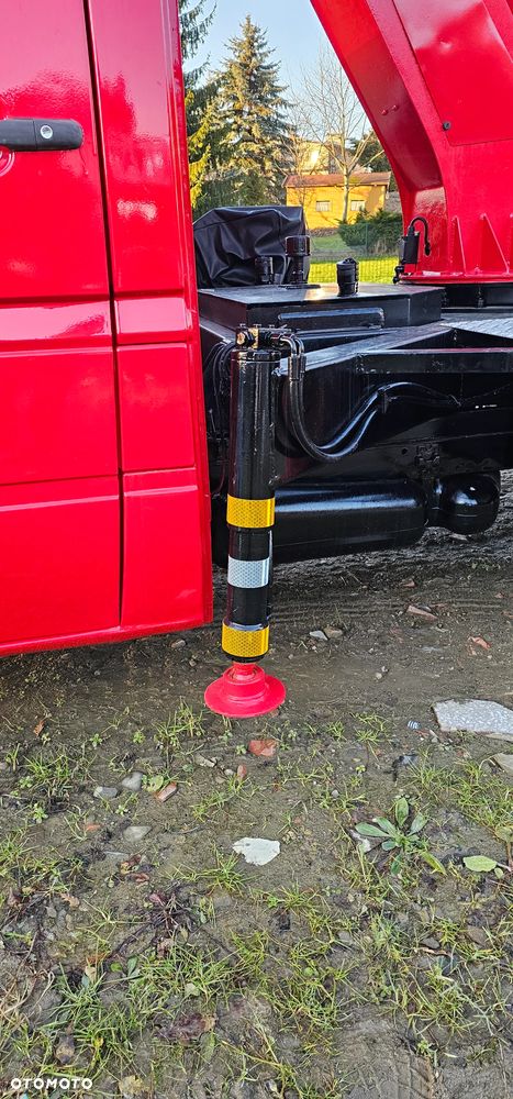 Mercedes-Benz Sprinter - 24