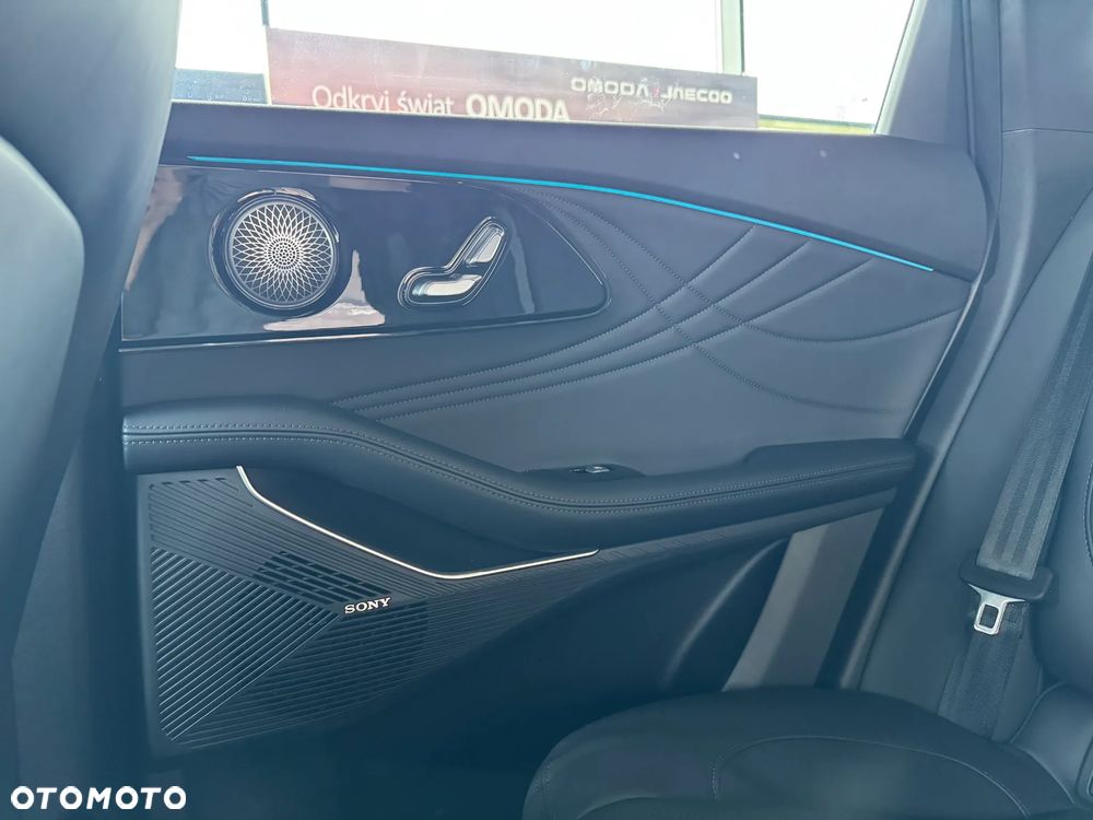 Omoda 9 1.5 Super Hybrid Exclusive AWD - 12