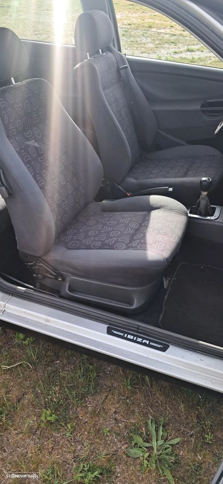 SEAT Ibiza 1.0 Signo - 8