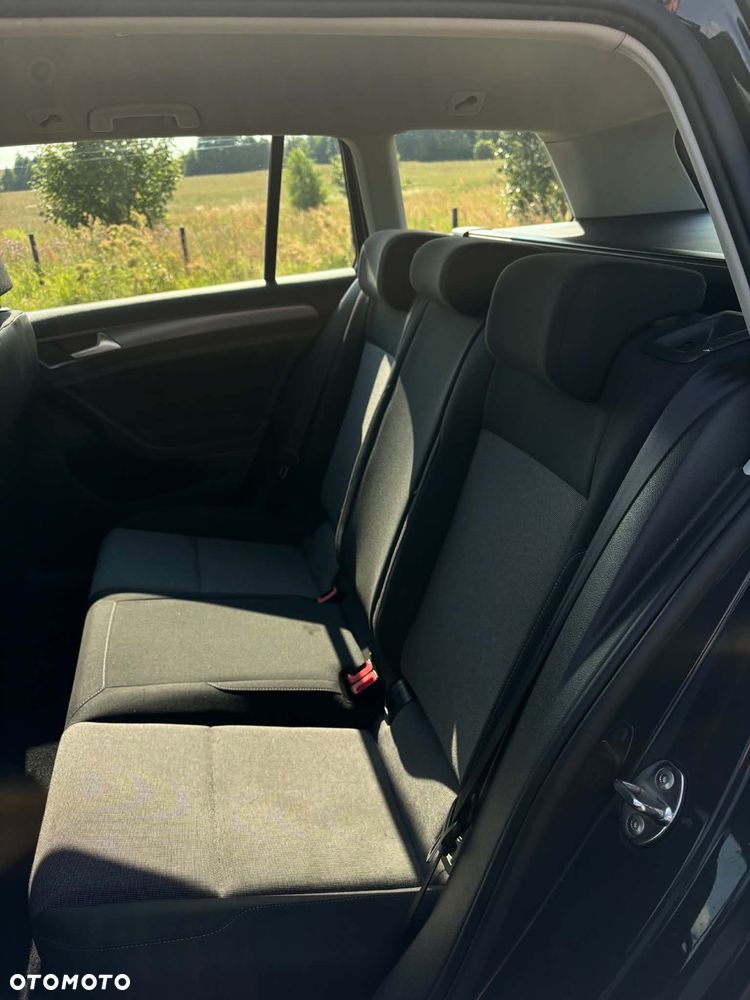 Volkswagen Golf 1.2 TSI BMT Comfortline - 13