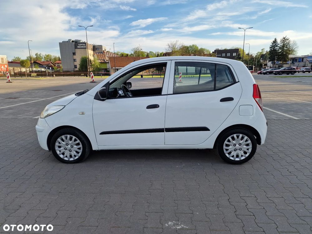 Hyundai i10 1.1 Premium - 33