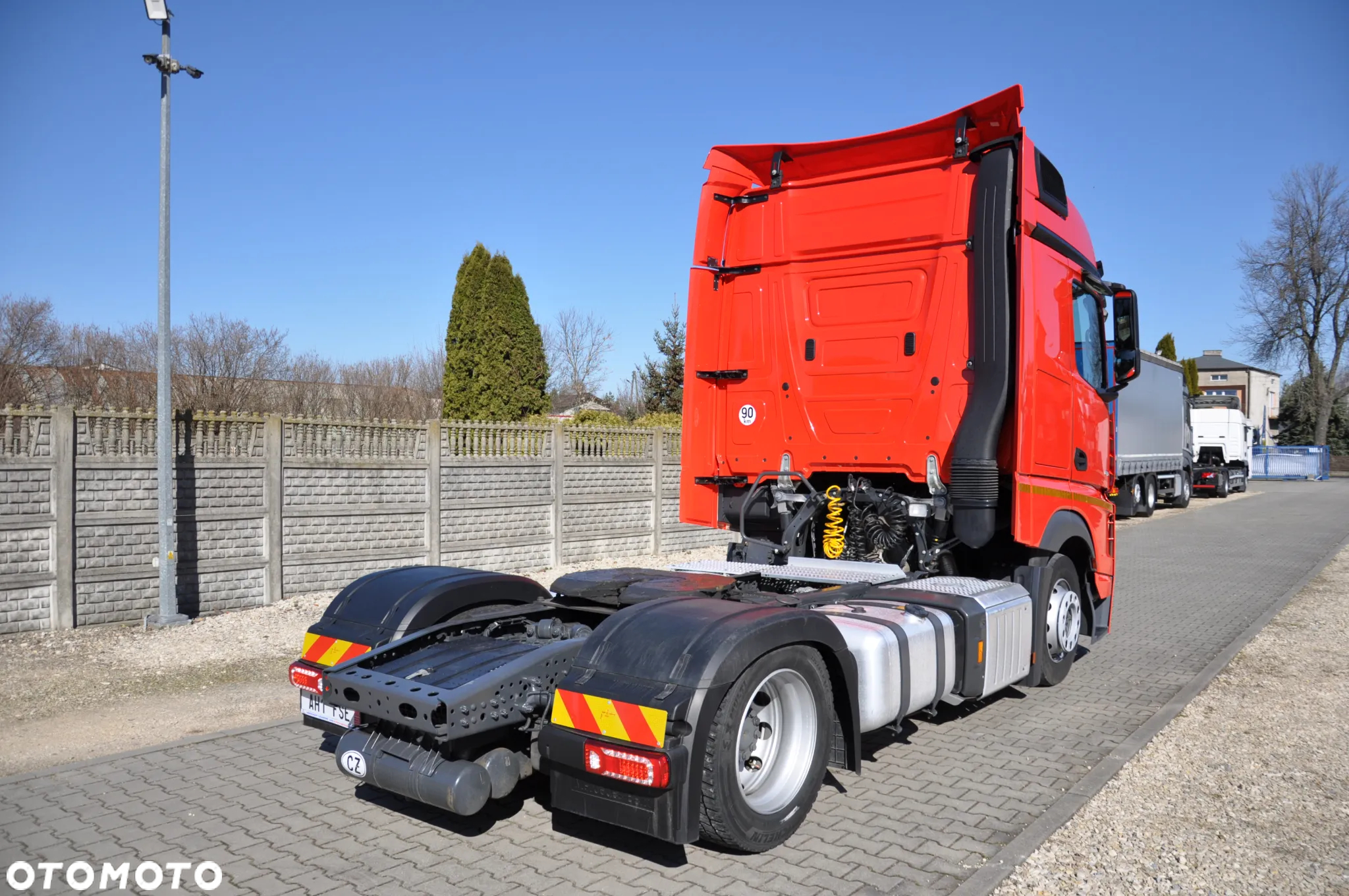 Mercedes-Benz Actros bez retardera - 4