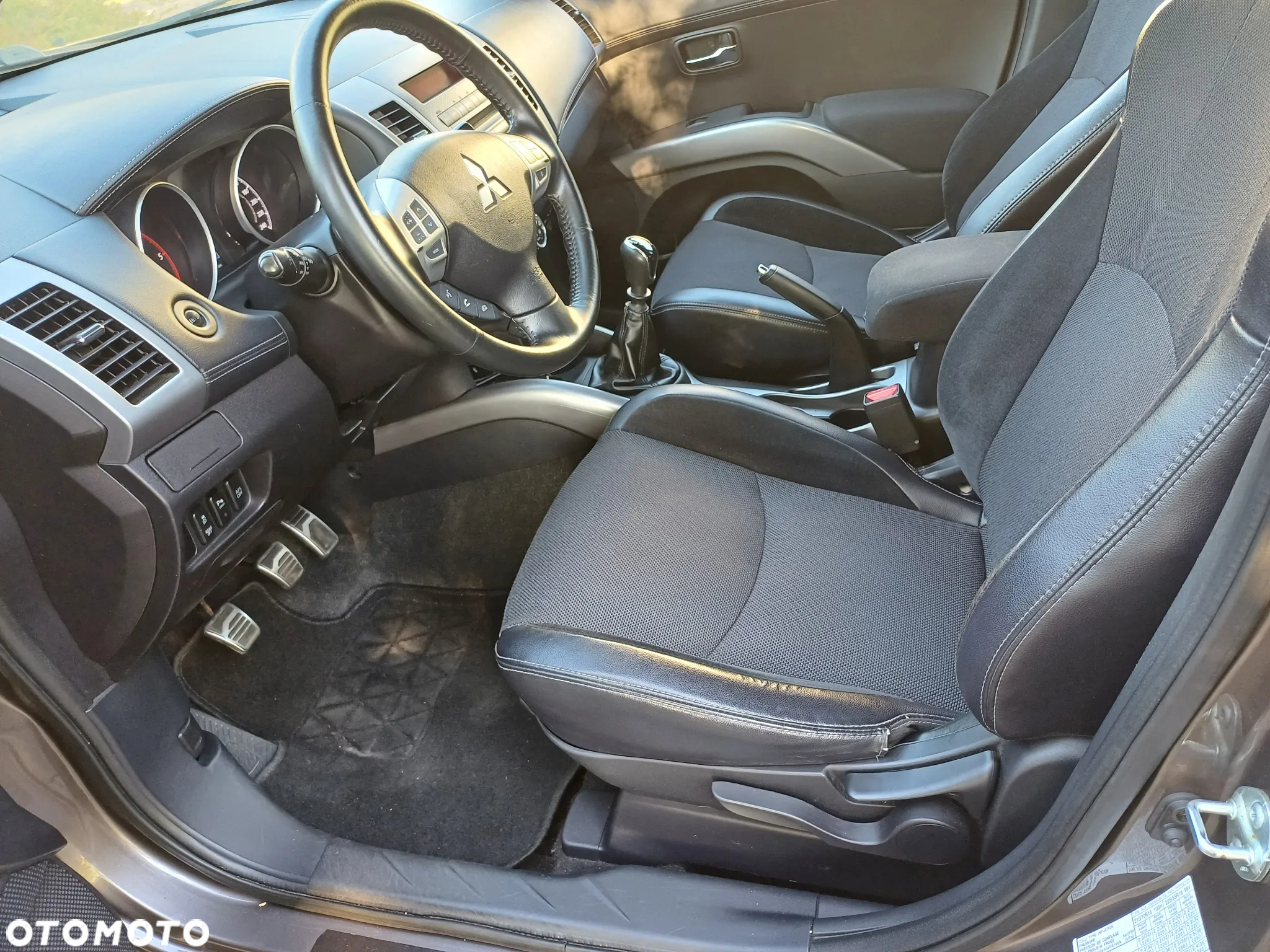 Mitsubishi Outlander 2.2 DI-D ClearTec 2WD Edition - 22