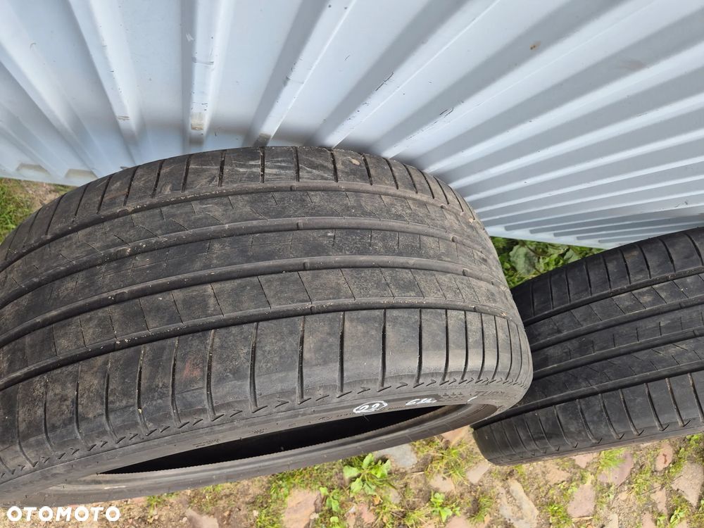 Opona Bridgestone Turanza 285/35 R22 - 2