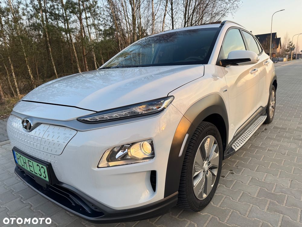 Hyundai Kona 64kWh Style - 1
