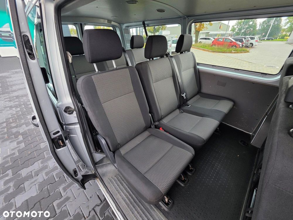 Volkswagen Transporter Kombi T6.1 TDI L2H1 - 11