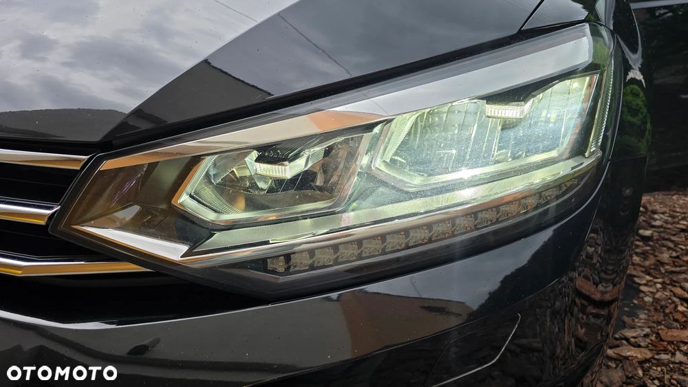 Volkswagen Touran 1.6 TDI SCR BlueMotion Technology DSG Trendline - 30
