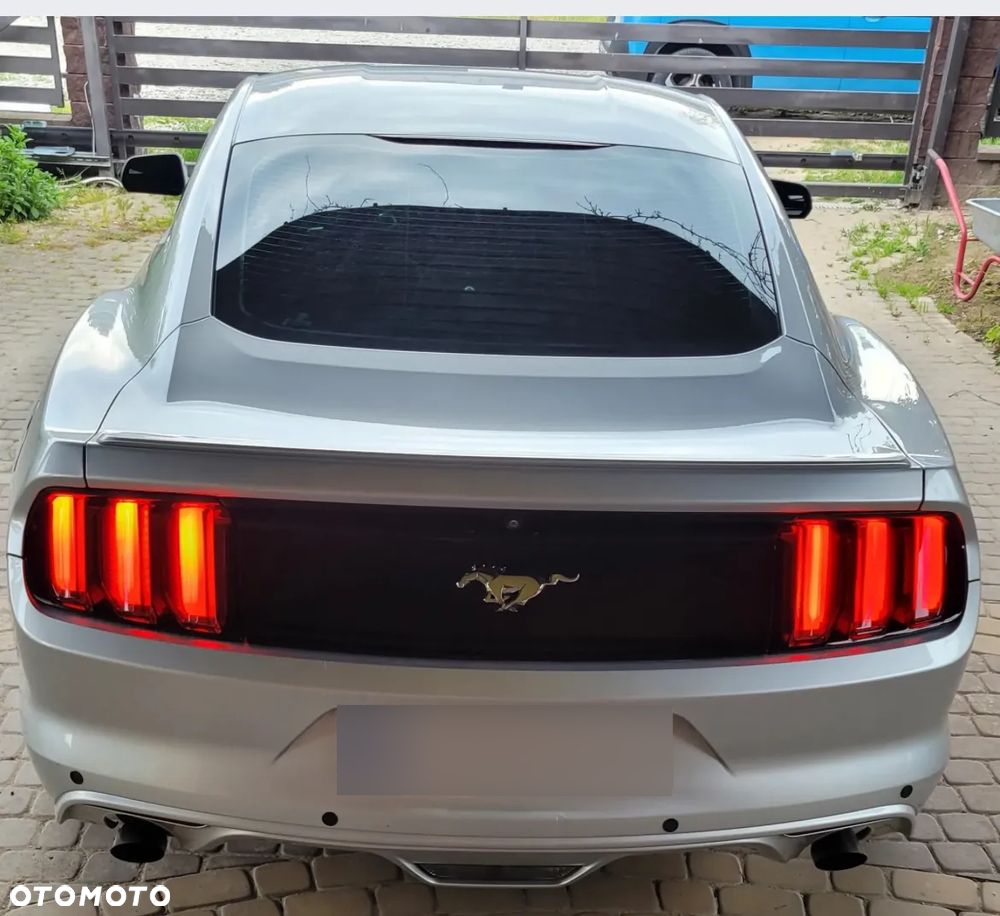 Ford Mustang 2.3 EcoBoost - 5