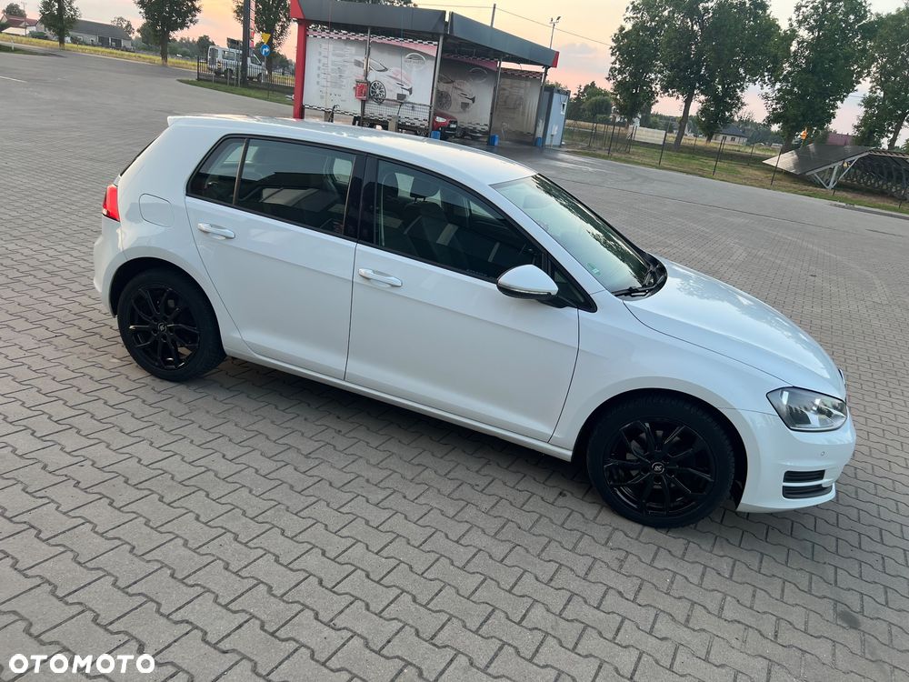 Volkswagen Golf - 4