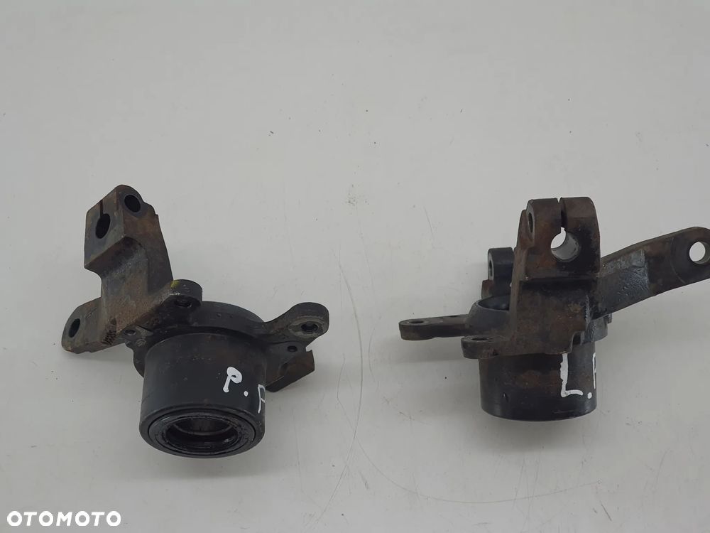 ZWROTNICA PRZOD TGB BLADE 250 - 4