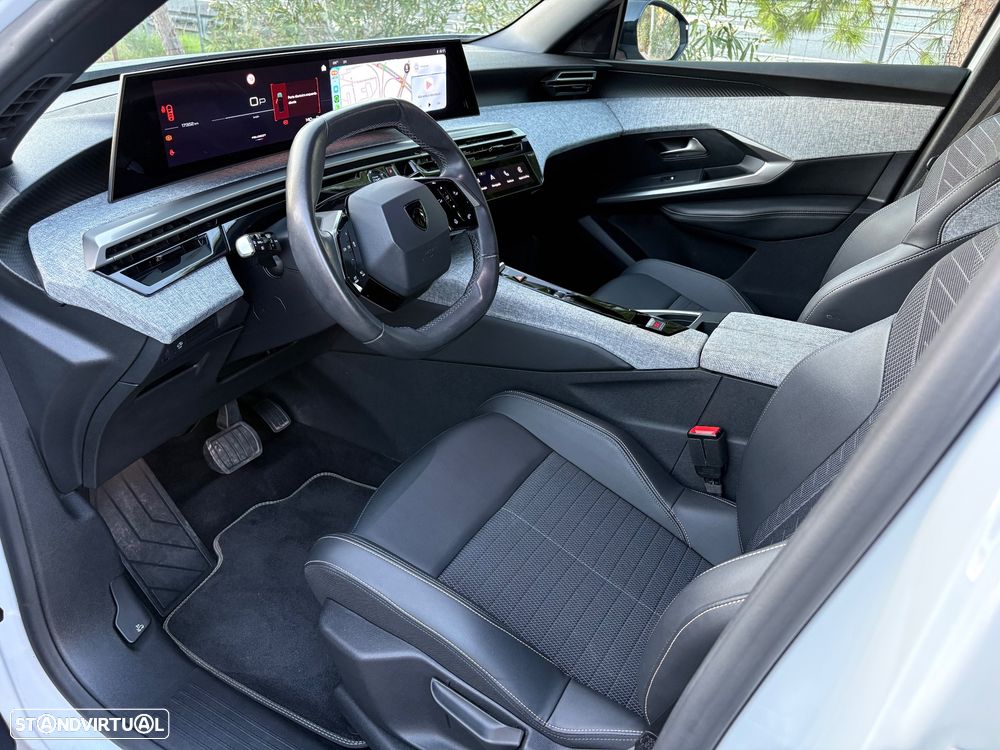 Peugeot 5008 1.2 Hybrid Allure e-DCS6 - 10