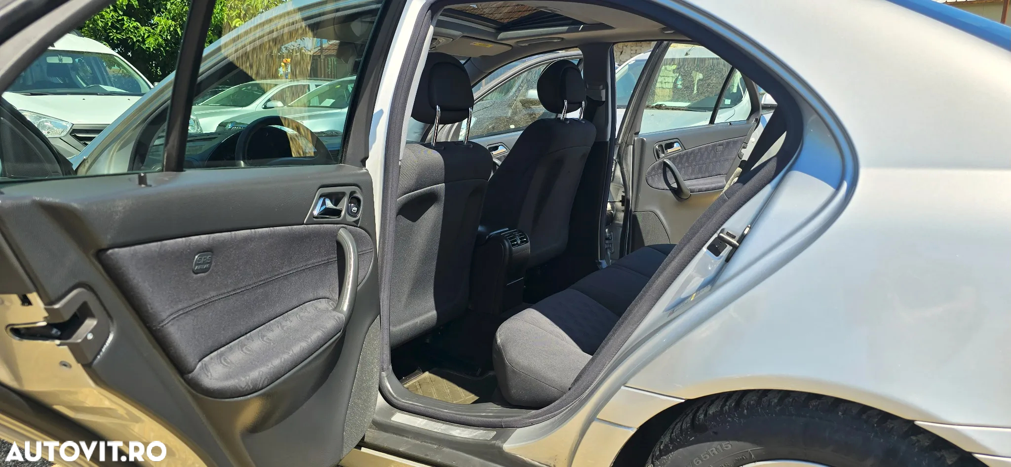 Mercedes-Benz C 180 Kompressor Automatik Classic Sport Edition + - 12