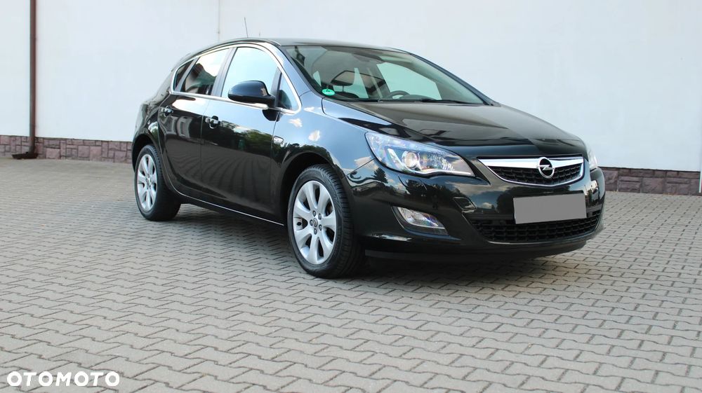 Opel Astra 1.4 Turbo Cosmo - 9