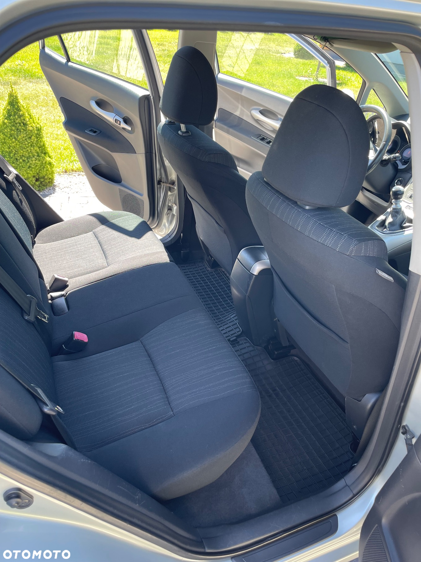 Toyota Auris 2.0 D-4D Sol - 9
