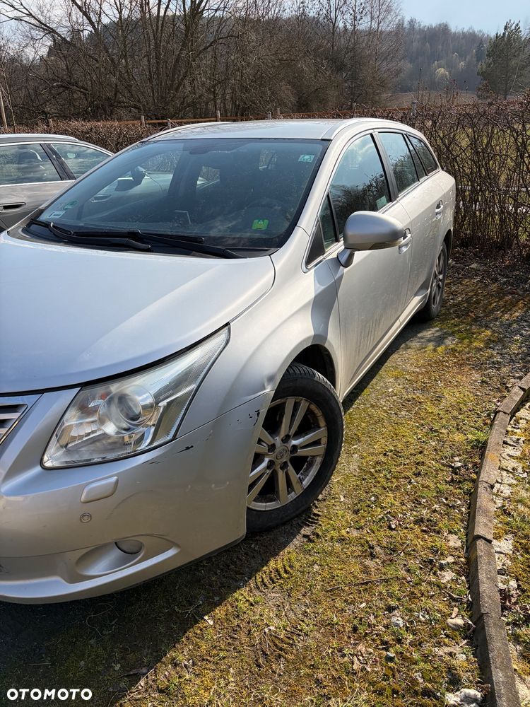 Toyota Avensis 2.0 D-4D Sol - 1