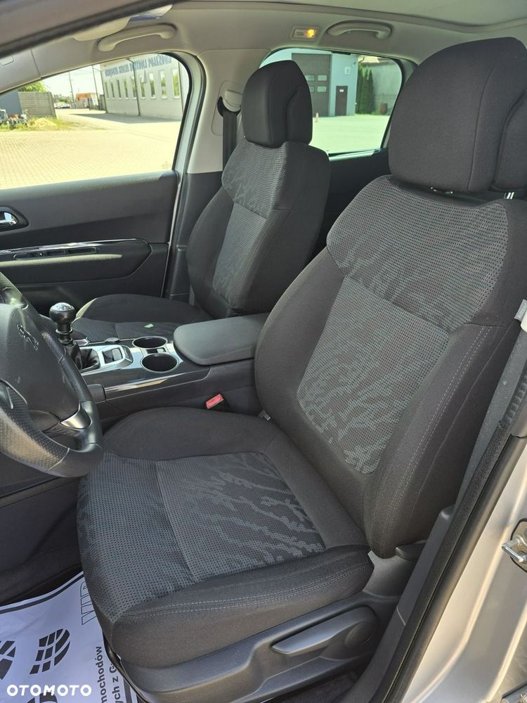 Peugeot 3008 - 14