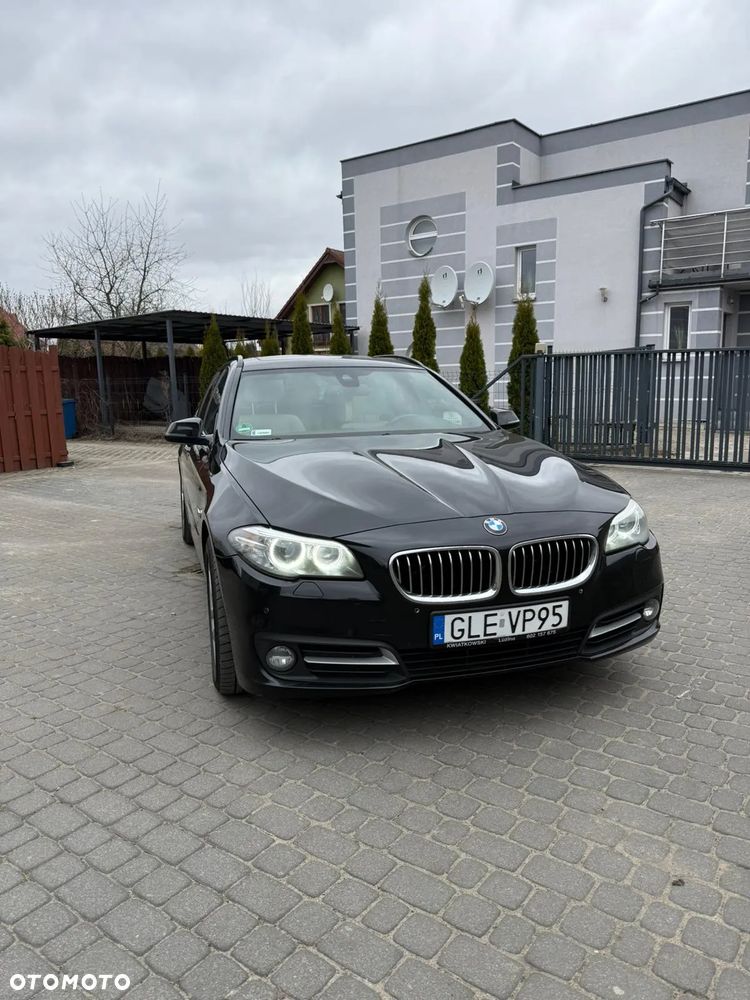 BMW Seria 5 520d xDrive - 2