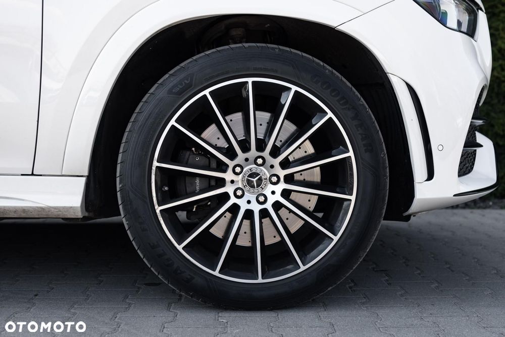 Mercedes-Benz GLE - 39