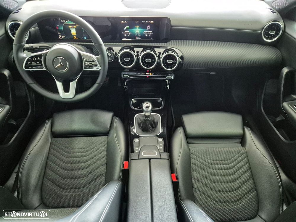 Mercedes-Benz A 180 d Style Plus - 10