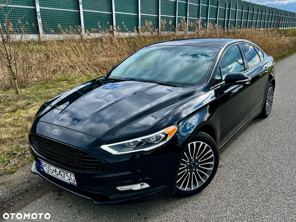 Ford Fusion - 2