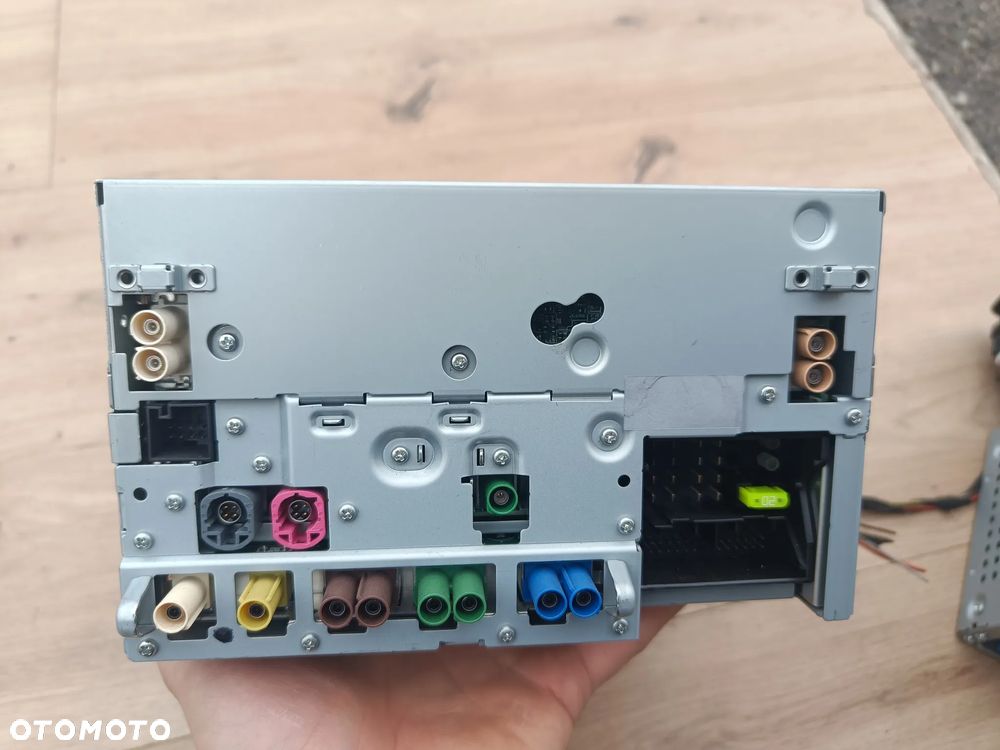 MERCEDES W207 W212 RADIO COMAND NAVI A2129008716 - 9