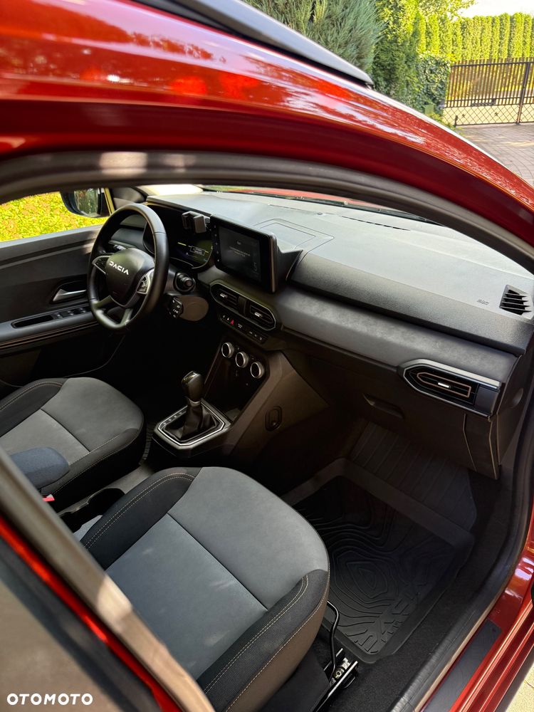 Dacia Jogger 1.6 Full Hybrid 140 Extreme+ MMT 7os - 26